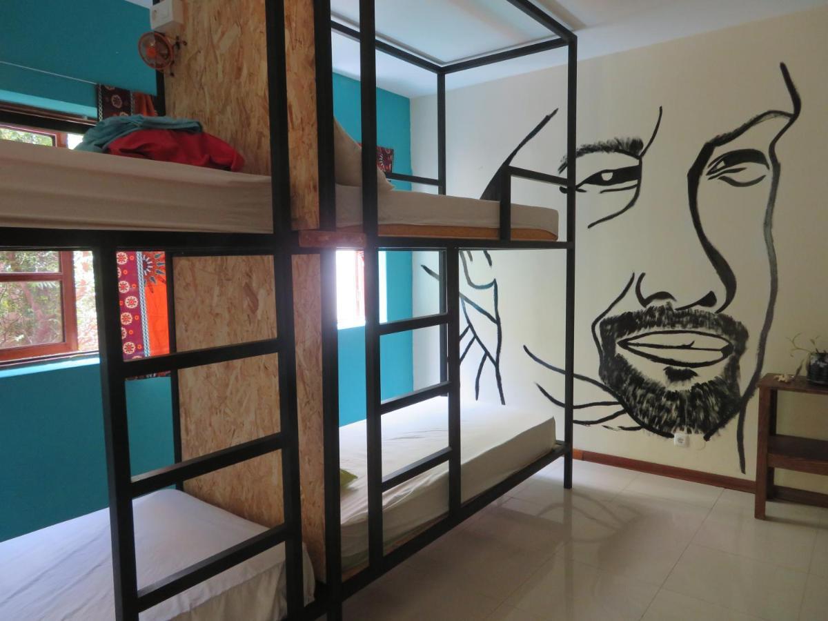 Praiadise Hostel Vila Nova 外观 照片