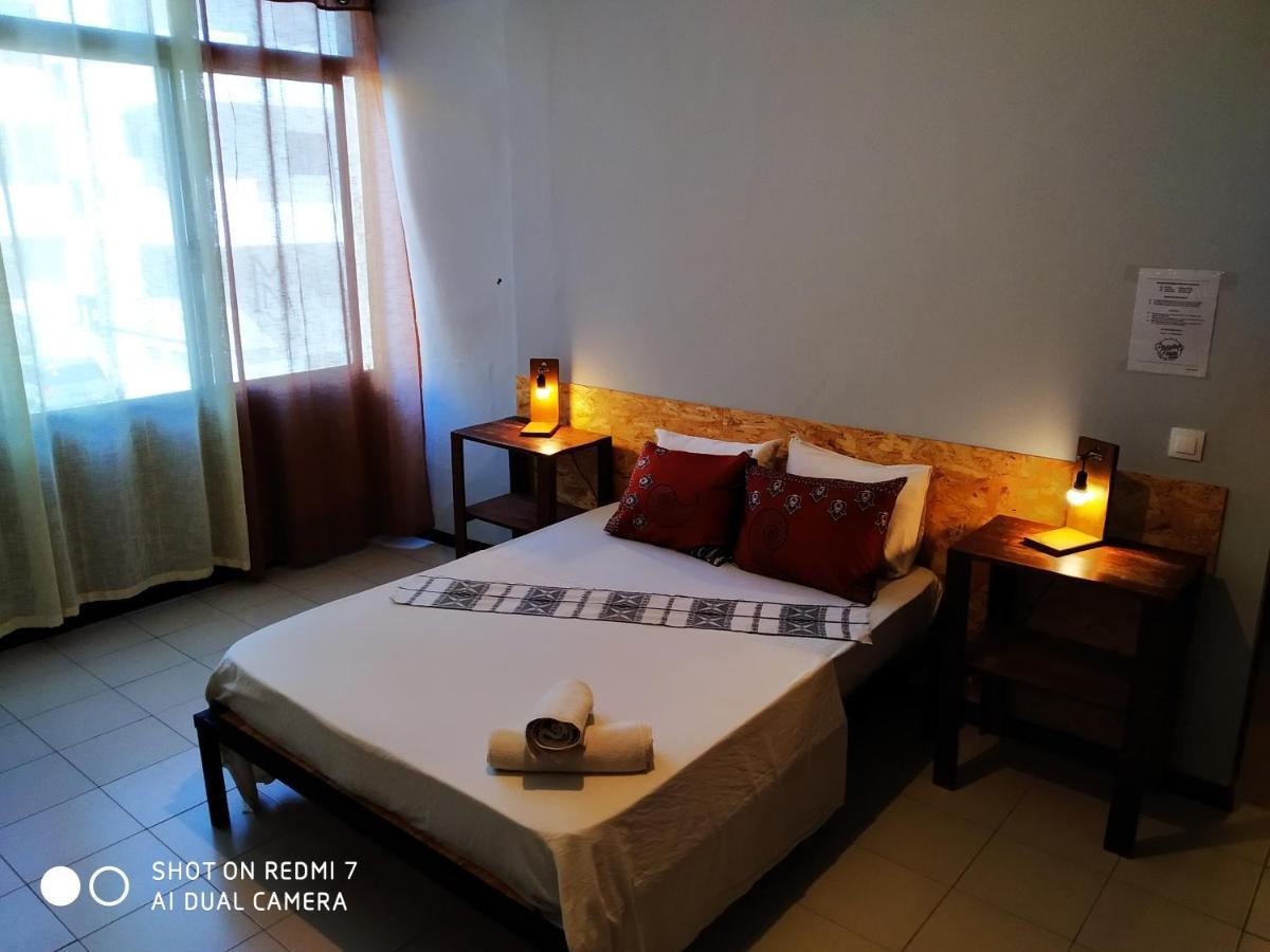 Praiadise Hostel Vila Nova 外观 照片