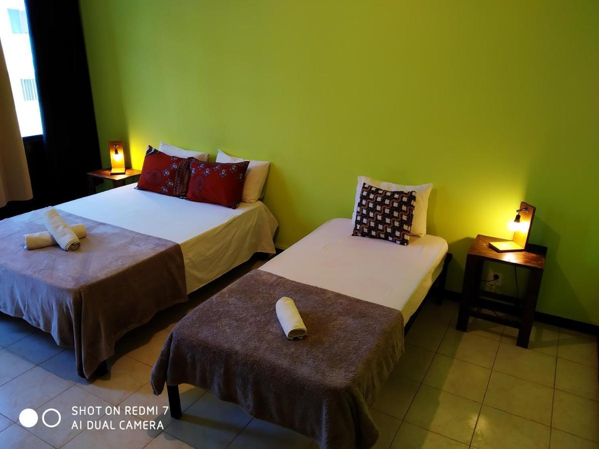 Praiadise Hostel Vila Nova 外观 照片